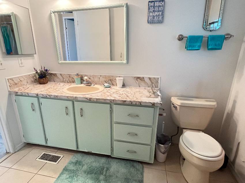 918 Windemere a Venice, FL Mobile or Manufactured Home for Sale